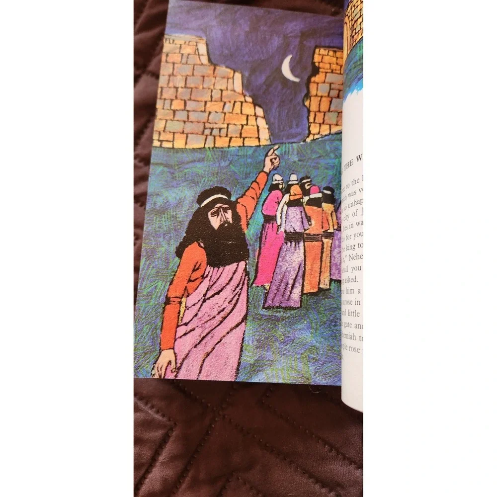 A Child's Bible Old Testament Paulist Press‎ Full Color Illustrations Paperback